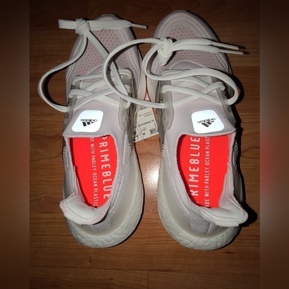 Adidas Ultraboost 21 'Tokyo' Women's Size 5.5 - Picture 4 of 5